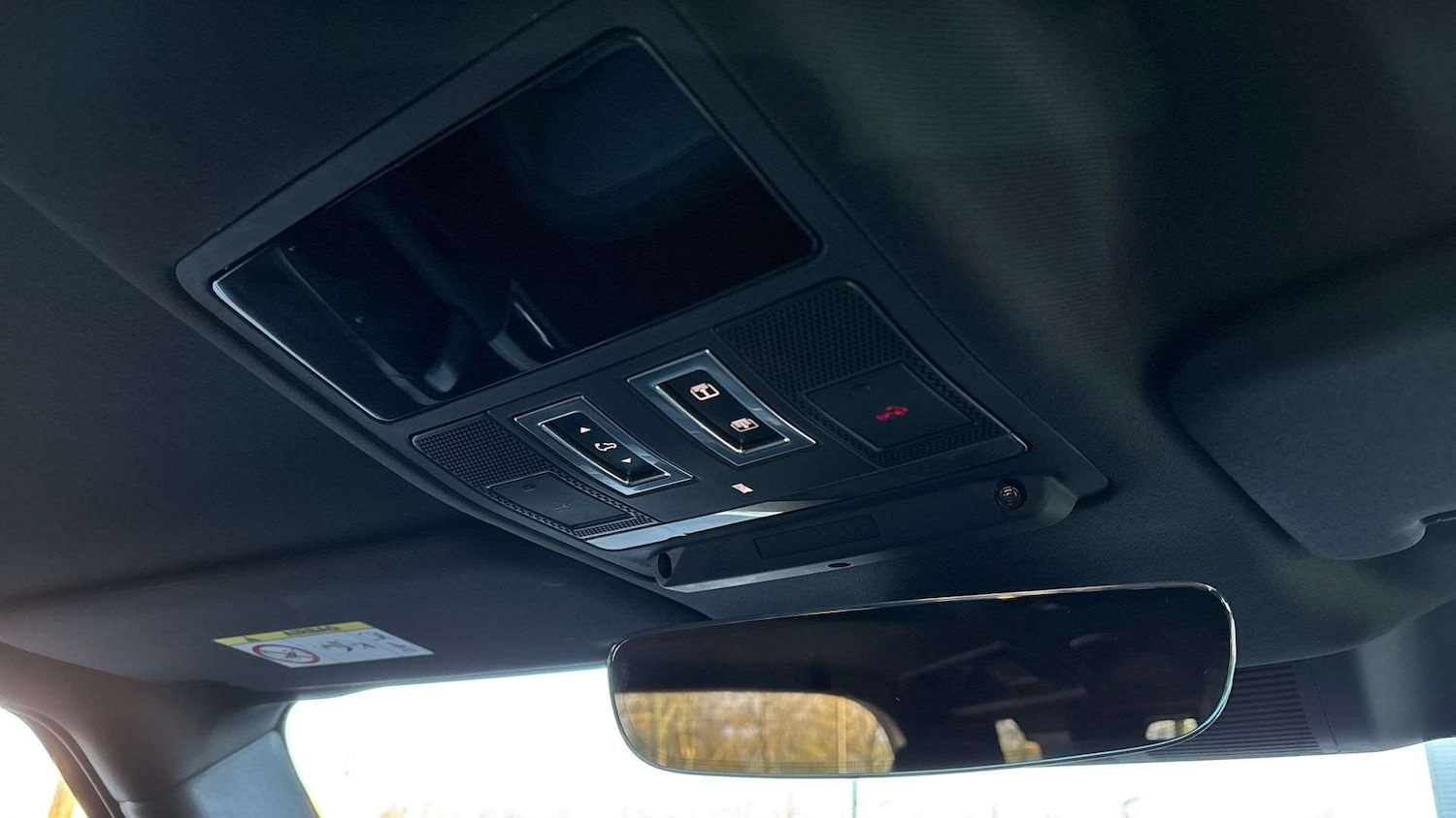 Used Land Rover Defender 2023 for sale - 76929093: Photo 23