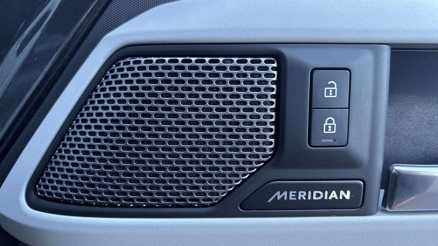 Used Land Rover Defender 2023 for sale - 76929093: Photo 24