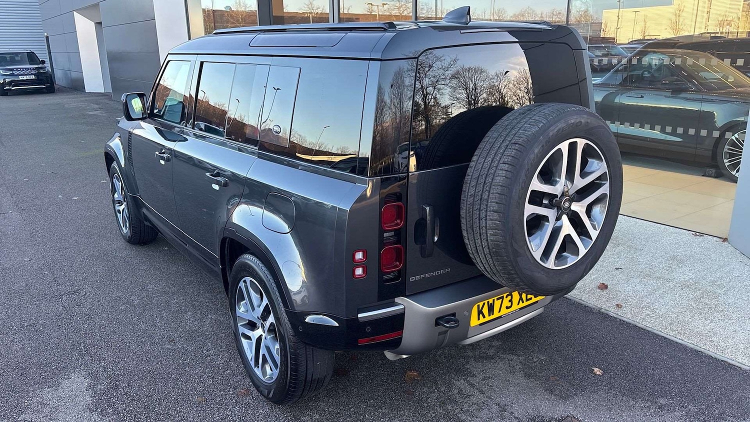 Used Land Rover Defender 2023 for sale - 76929093: Photo 34