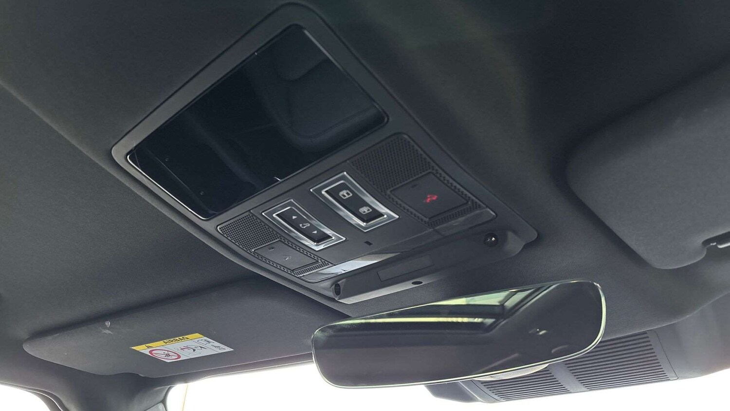 Used Land Rover Defender 2025 for sale - 77093411: Photo 23