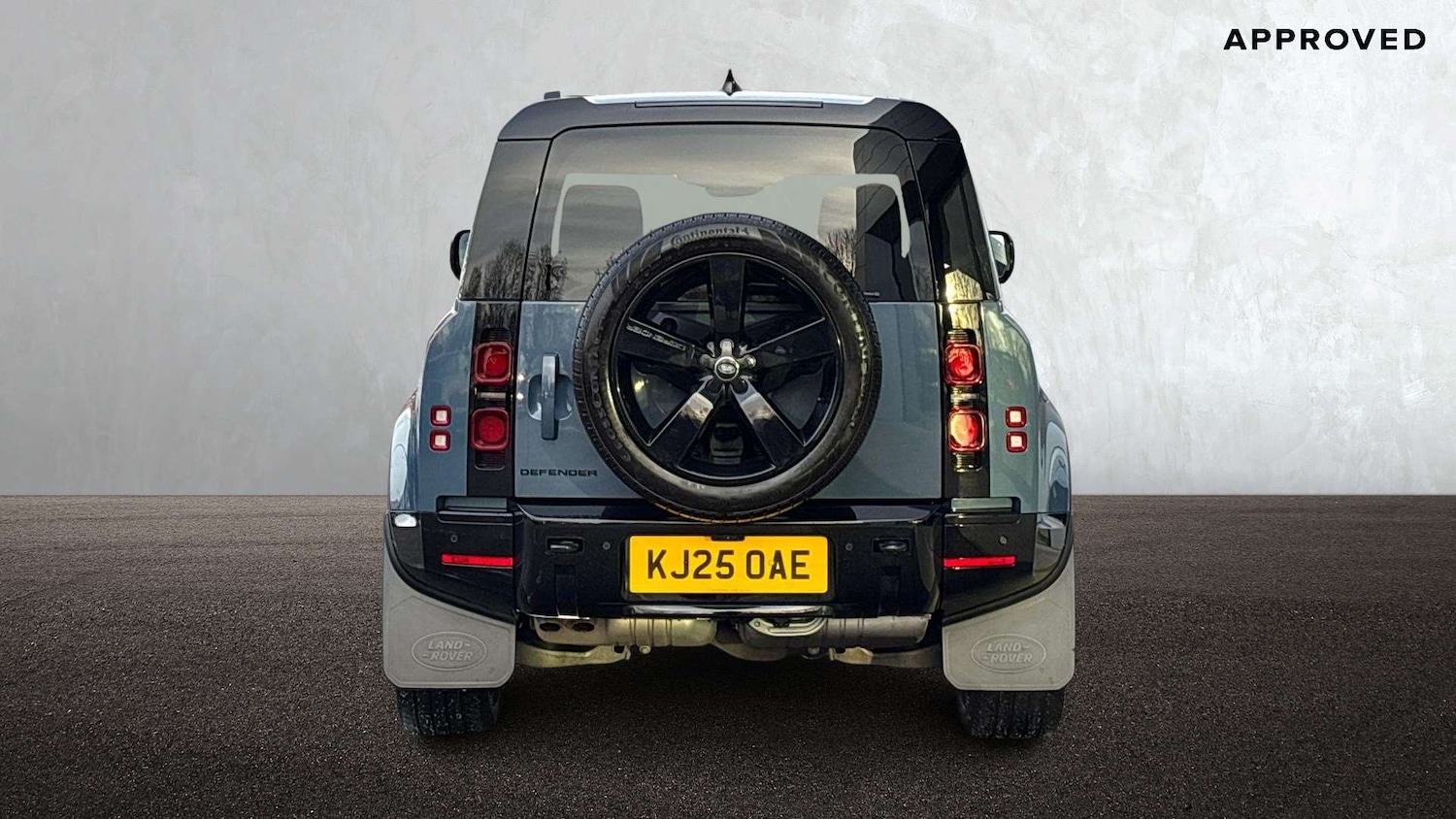 Used Land Rover Defender 2025 for sale - 77093411: Photo 6