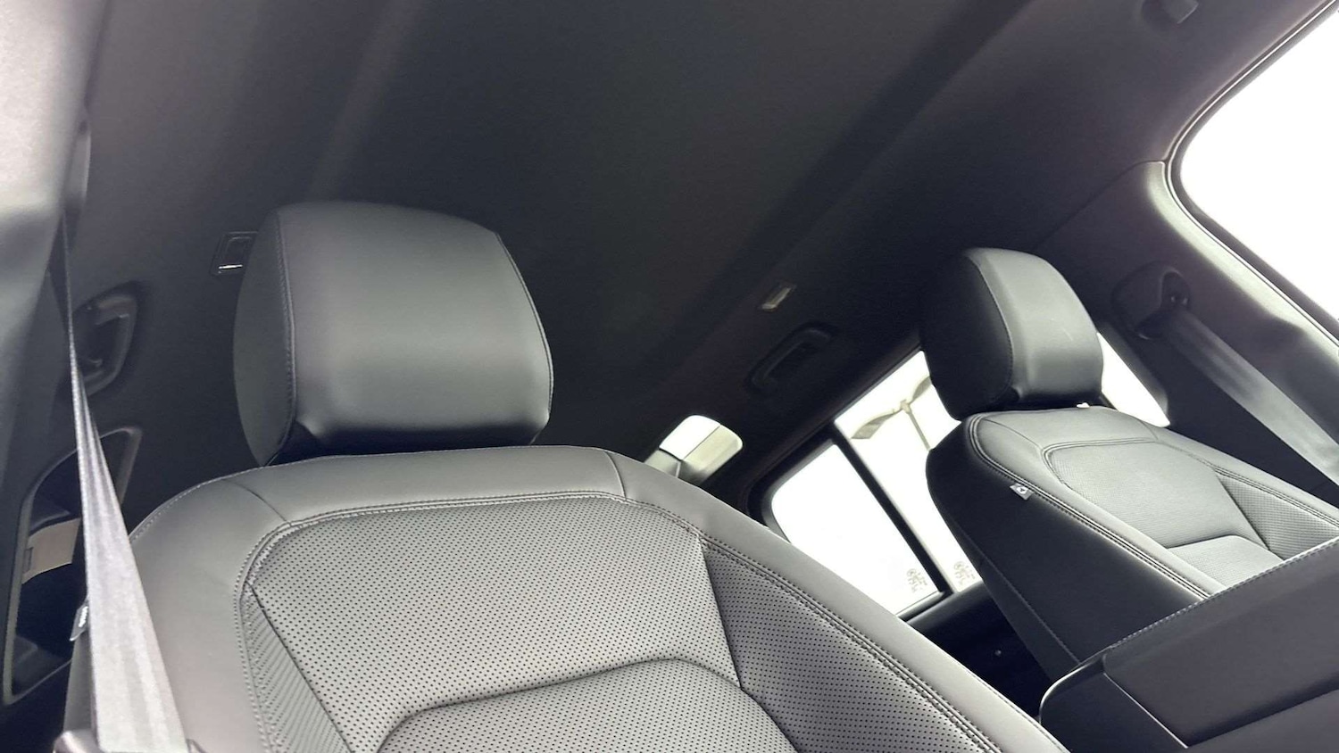 Used Land Rover Defender 2025 for sale - 77526830: Photo 27