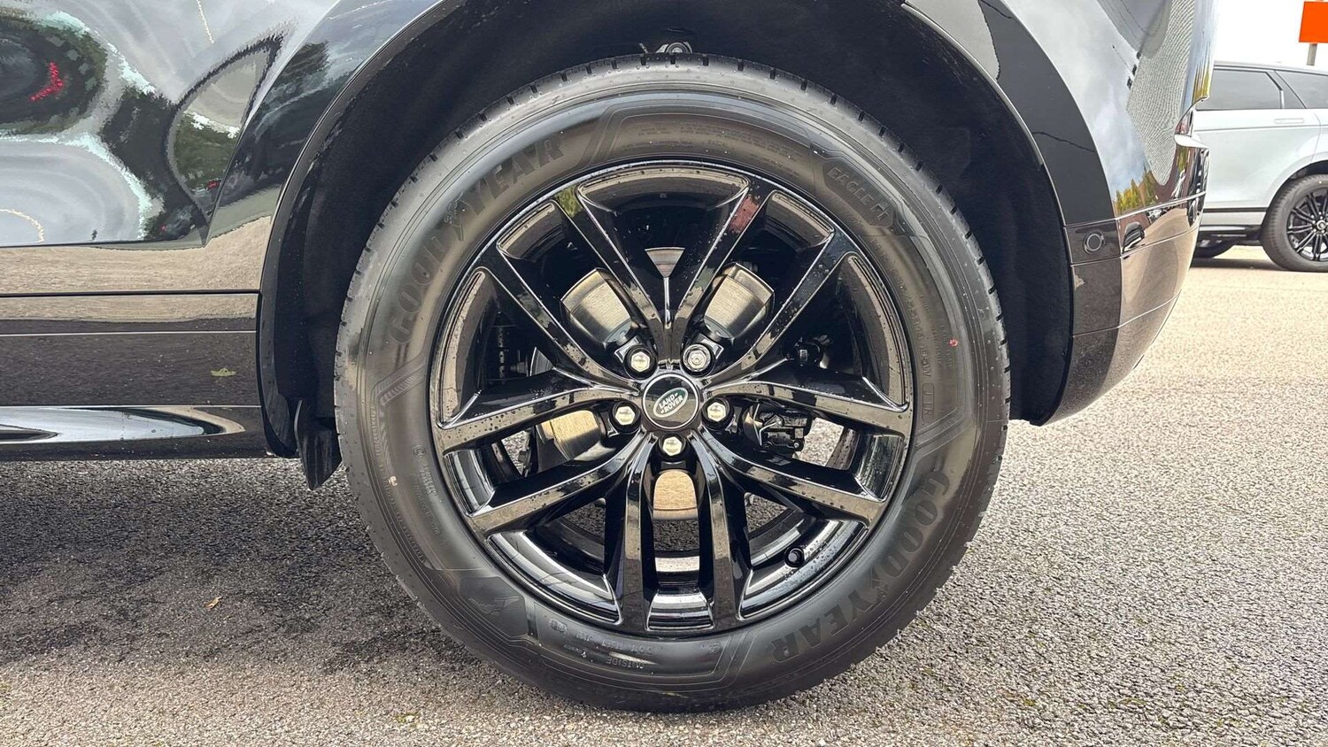 Used Land Rover Range Rover Evoque 2025 for sale - 77526829: Photo 24