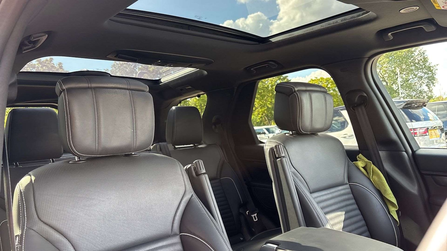 Used Land Rover Discovery 2023 for sale - 76460451: Photo 28