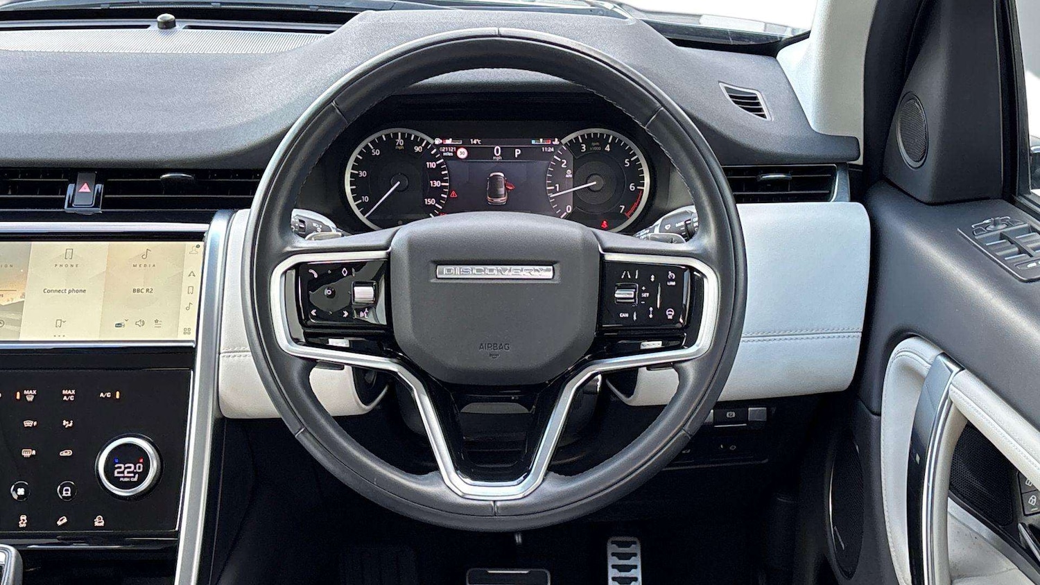 Used Land Rover Discovery Sport 2023 for sale - 76459945: Photo 15