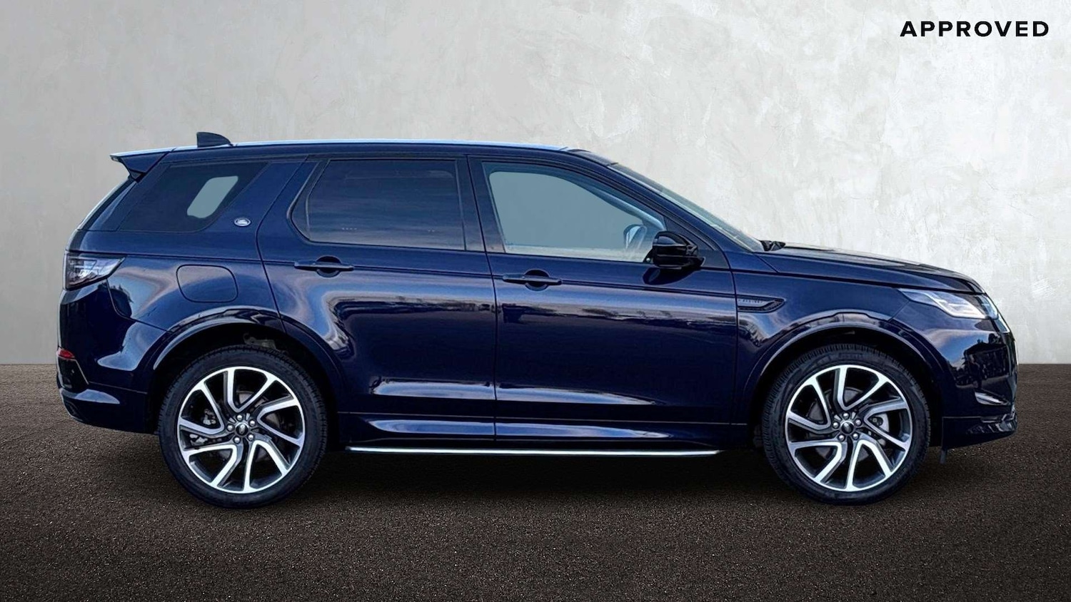 Used Land Rover Discovery Sport 2023 for sale - 76459945: Photo 5