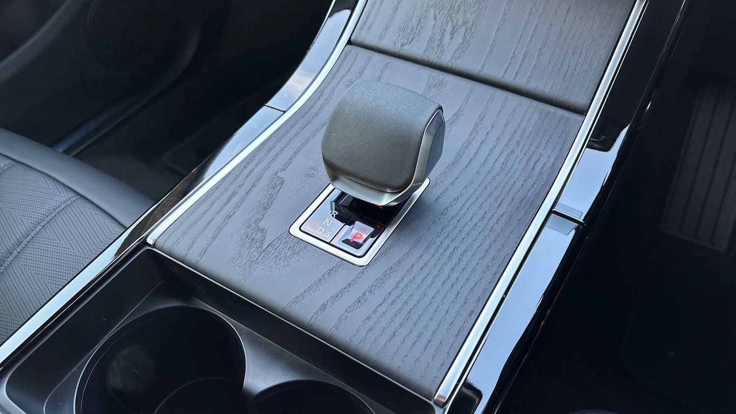 Used Land Rover Range Rover Evoque 2025 for sale - 77334005: Photo 13