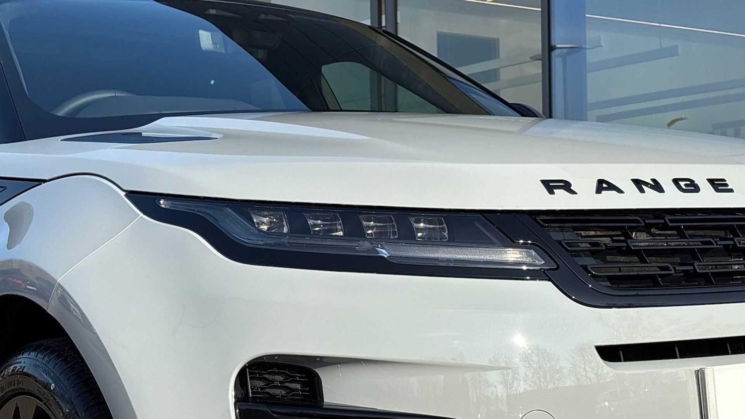 Used Land Rover Range Rover Evoque 2025 for sale - 77334005: Photo 17