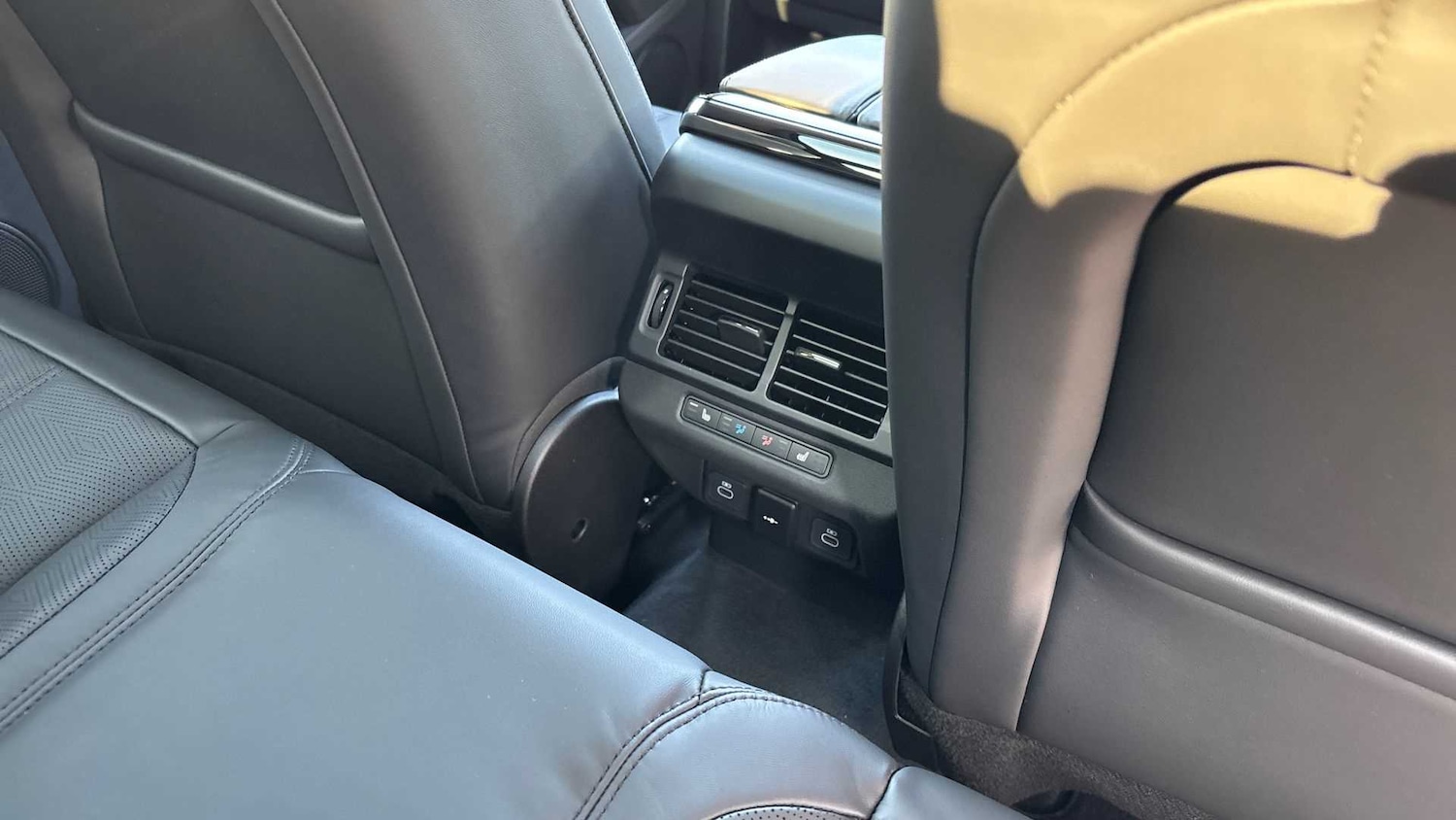 Used Land Rover Range Rover Evoque 2025 for sale - 77334005: Photo 18