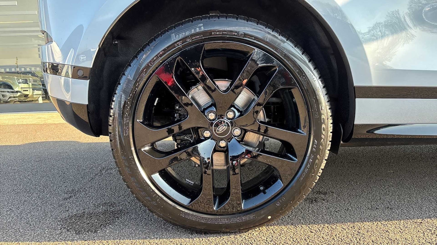 Used Land Rover Range Rover Evoque 2025 for sale - 77334005: Photo 24