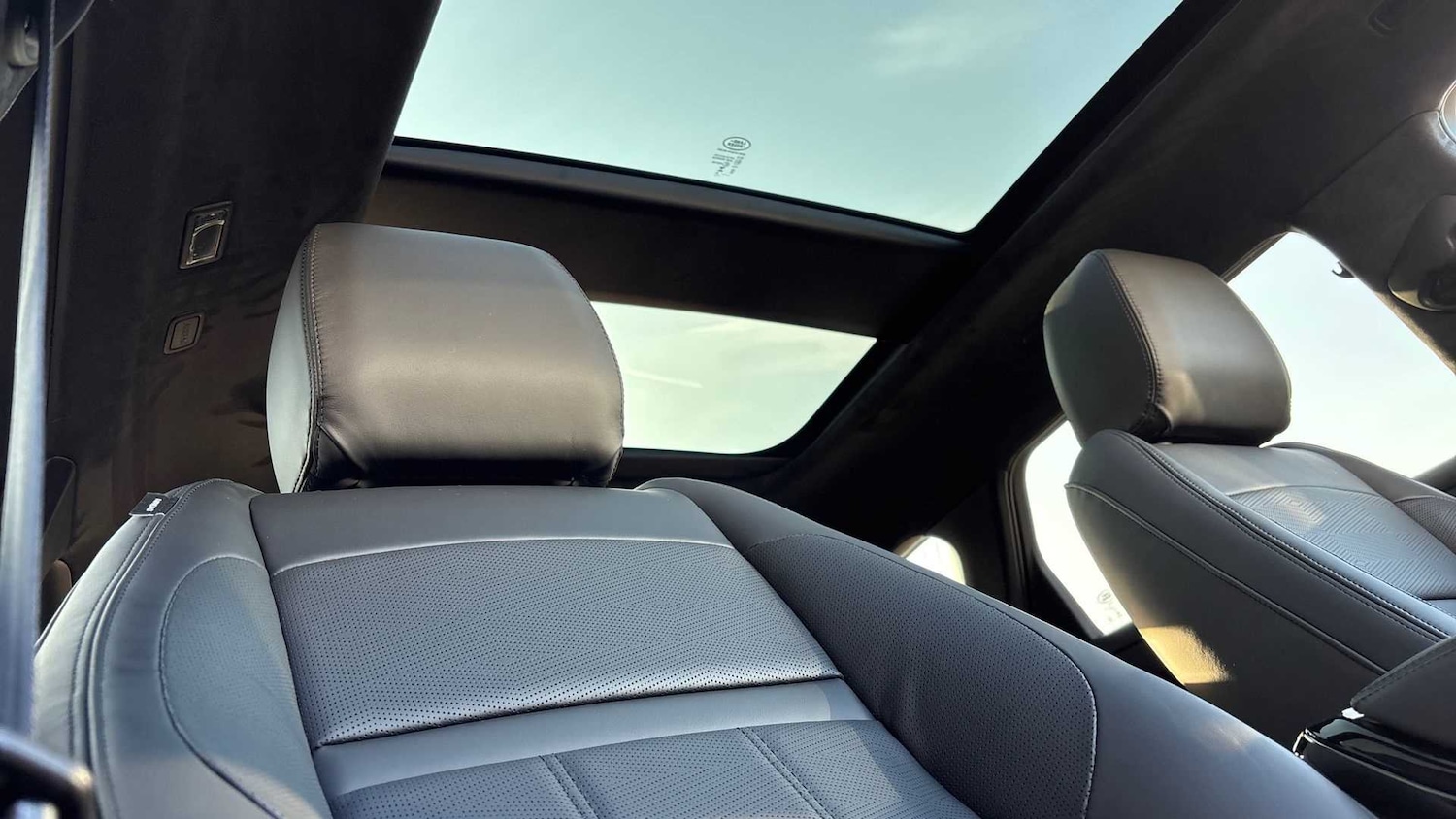 Used Land Rover Range Rover Evoque 2025 for sale - 77334005: Photo 28