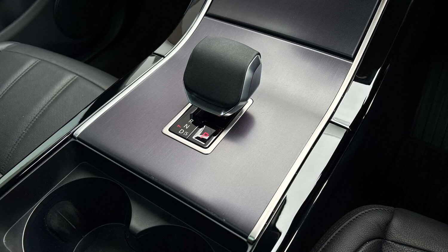 Used Land Rover Range Rover Evoque 2025 for sale - 77526910: Photo 13