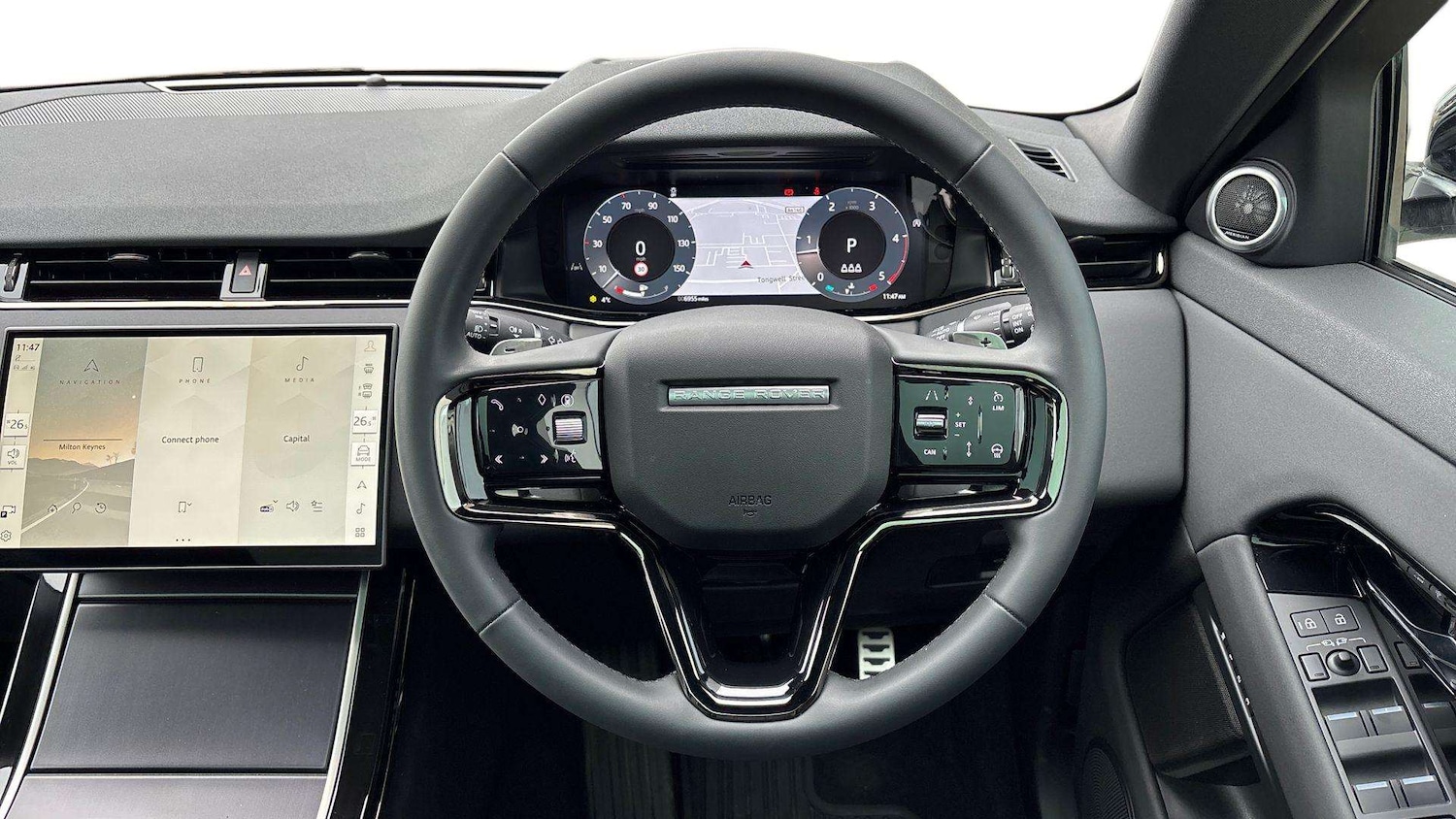 Used Land Rover Range Rover Evoque 2025 for sale - 77526910: Photo 15