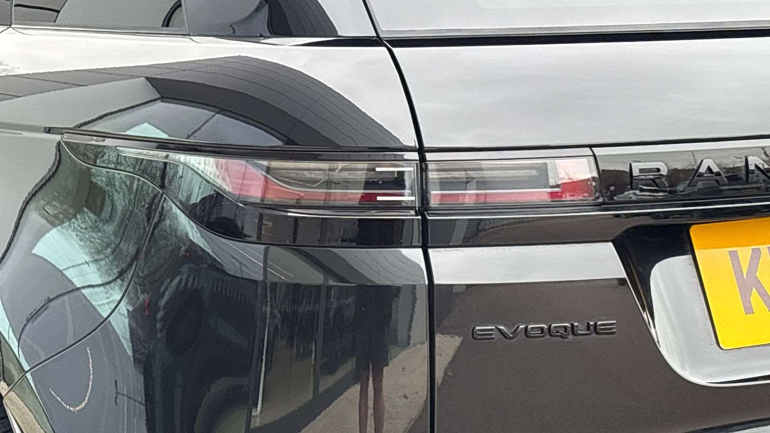 Used Land Rover Range Rover Evoque 2025 for sale - 77526910: Photo 19