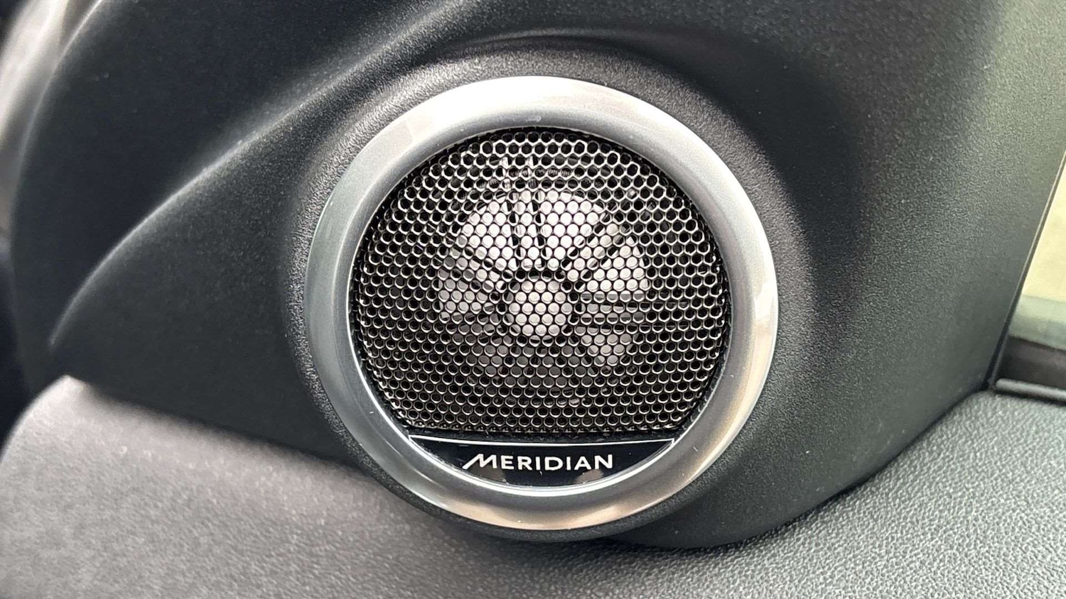 Used Land Rover Range Rover Evoque 2025 for sale - 77526910: Photo 24