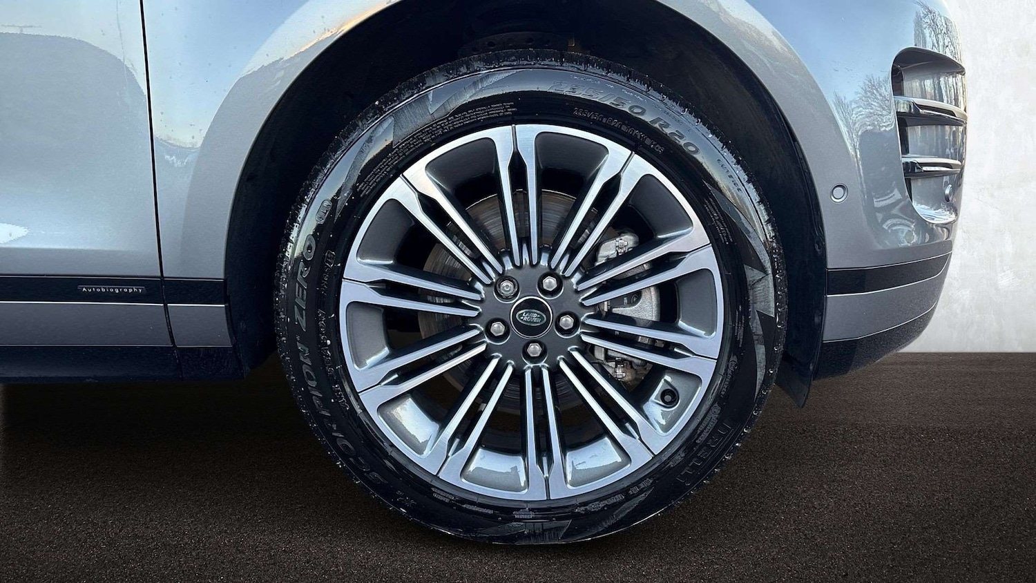 Used Land Rover Range Rover Evoque 2025 for sale - 76842805: Photo 8