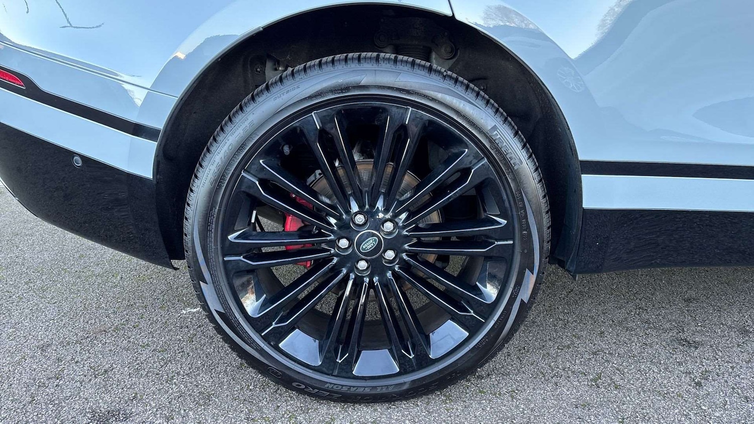 Used Land Rover Range Rover Velar 2024 for sale - 77032255: Photo 30