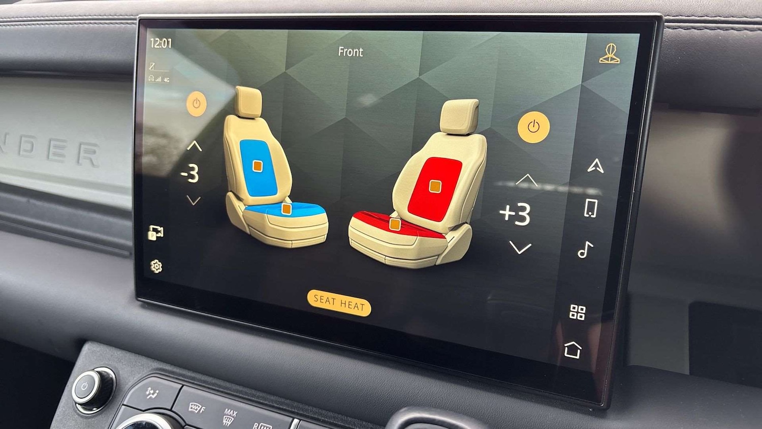 Used Land Rover Defender 90 2023 for sale - 76774129: Photo 22