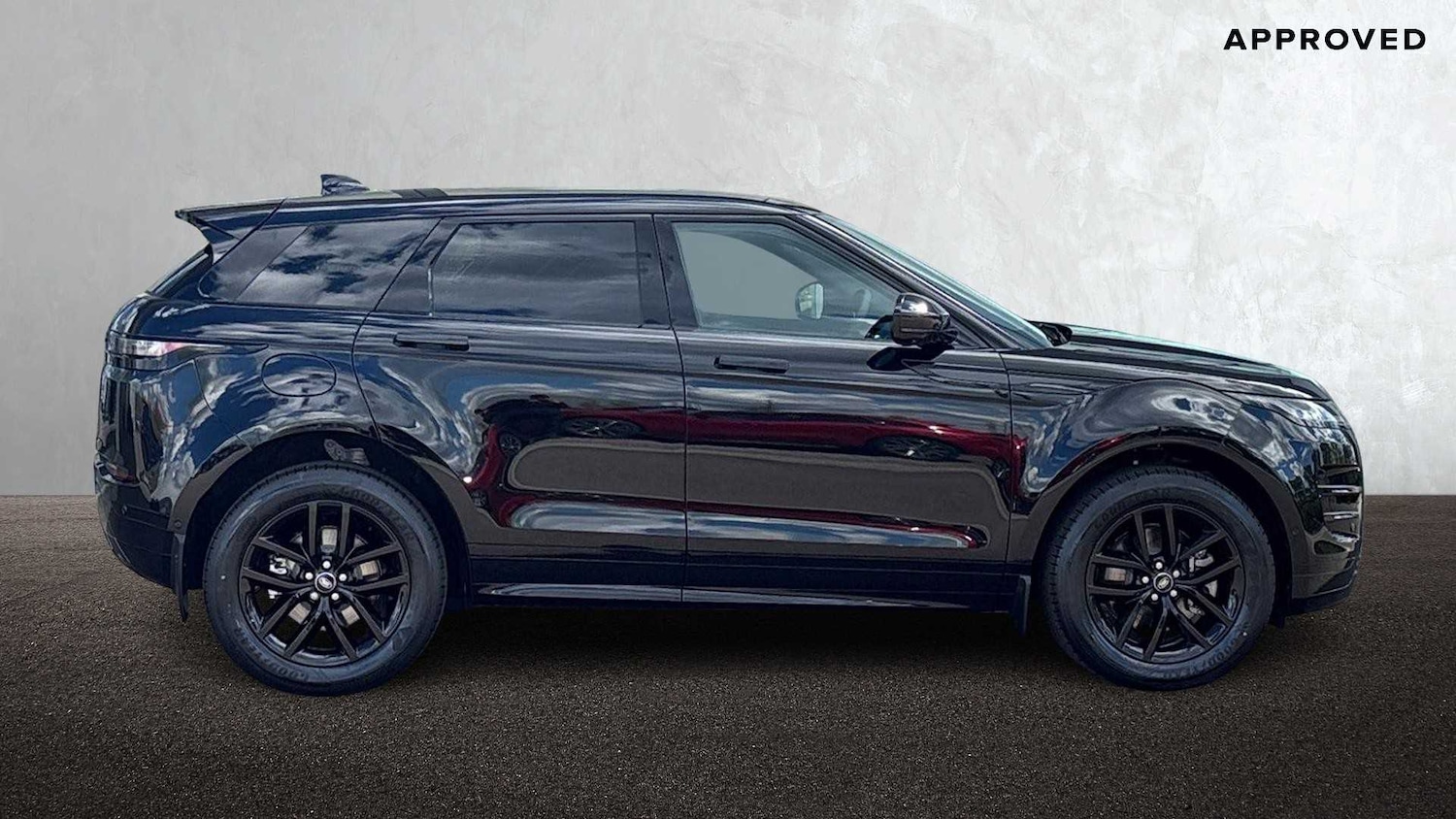 Used Land Rover Range Rover Evoque 2025 for sale - 76460343: Photo 5