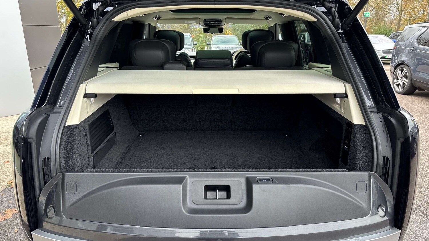 Used Land Rover Range Rover 2022 for sale - 77561081: Photo 30