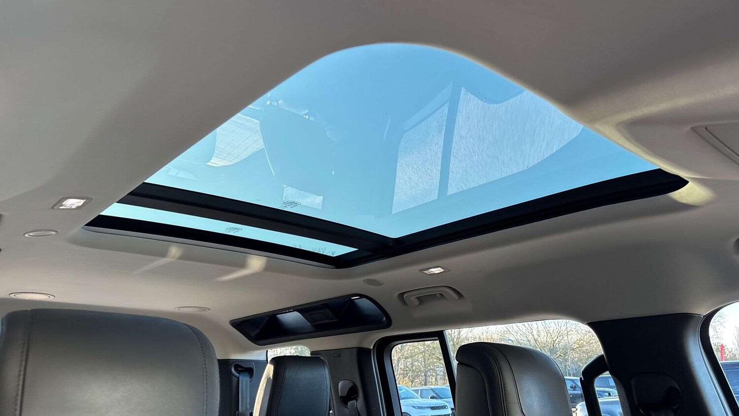 Used Land Rover Defender 2021 for sale - 77741028: Photo 21