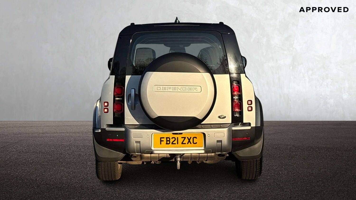 Used Land Rover Defender 2021 for sale - 77741028: Photo 6