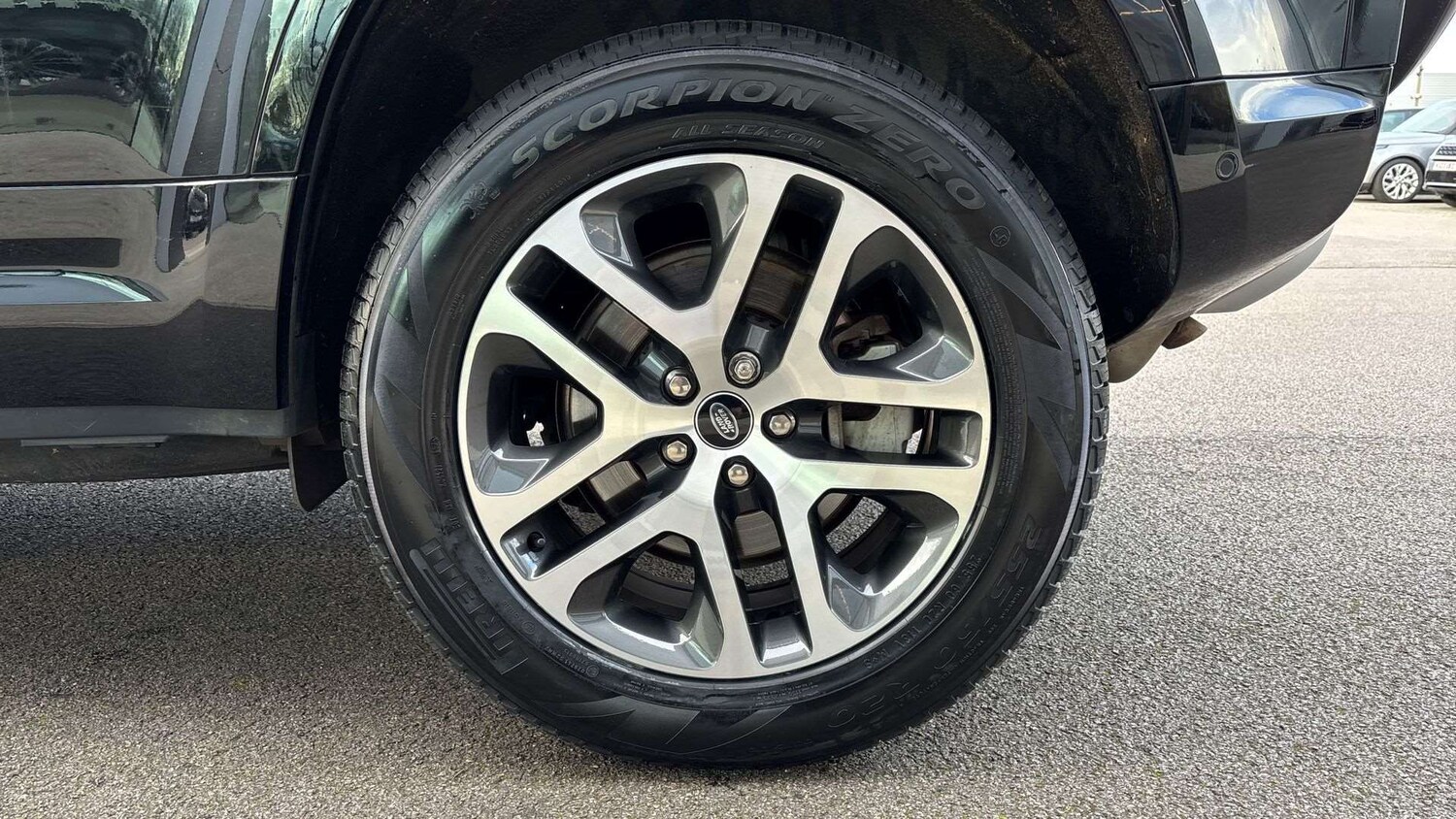 Used Land Rover Defender 2023 for sale - 76515528: Photo 31