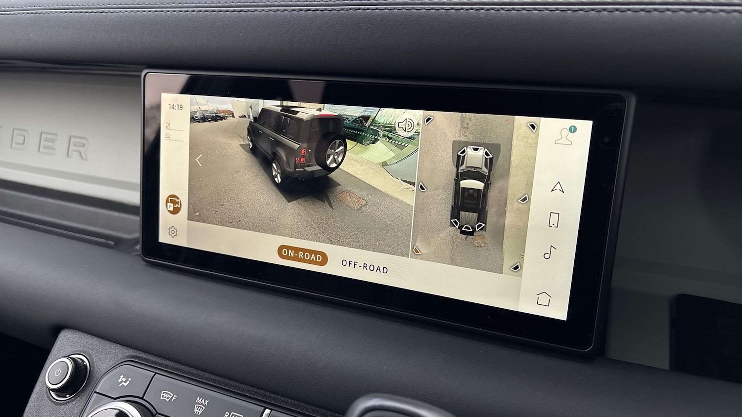 Used Land Rover Defender 2023 for sale - 76515528: Photo 33