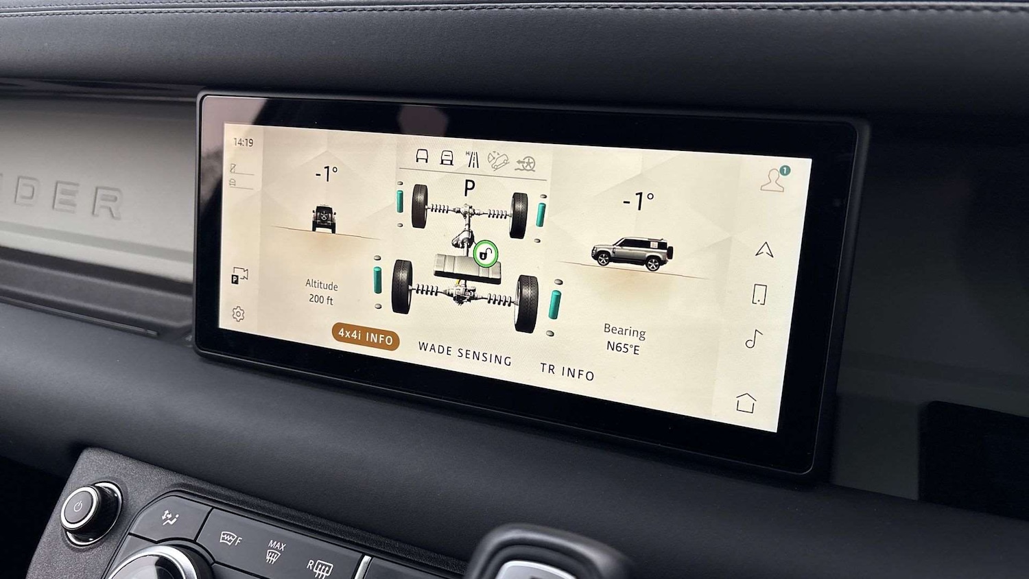 Used Land Rover Defender 2023 for sale - 76515528: Photo 34