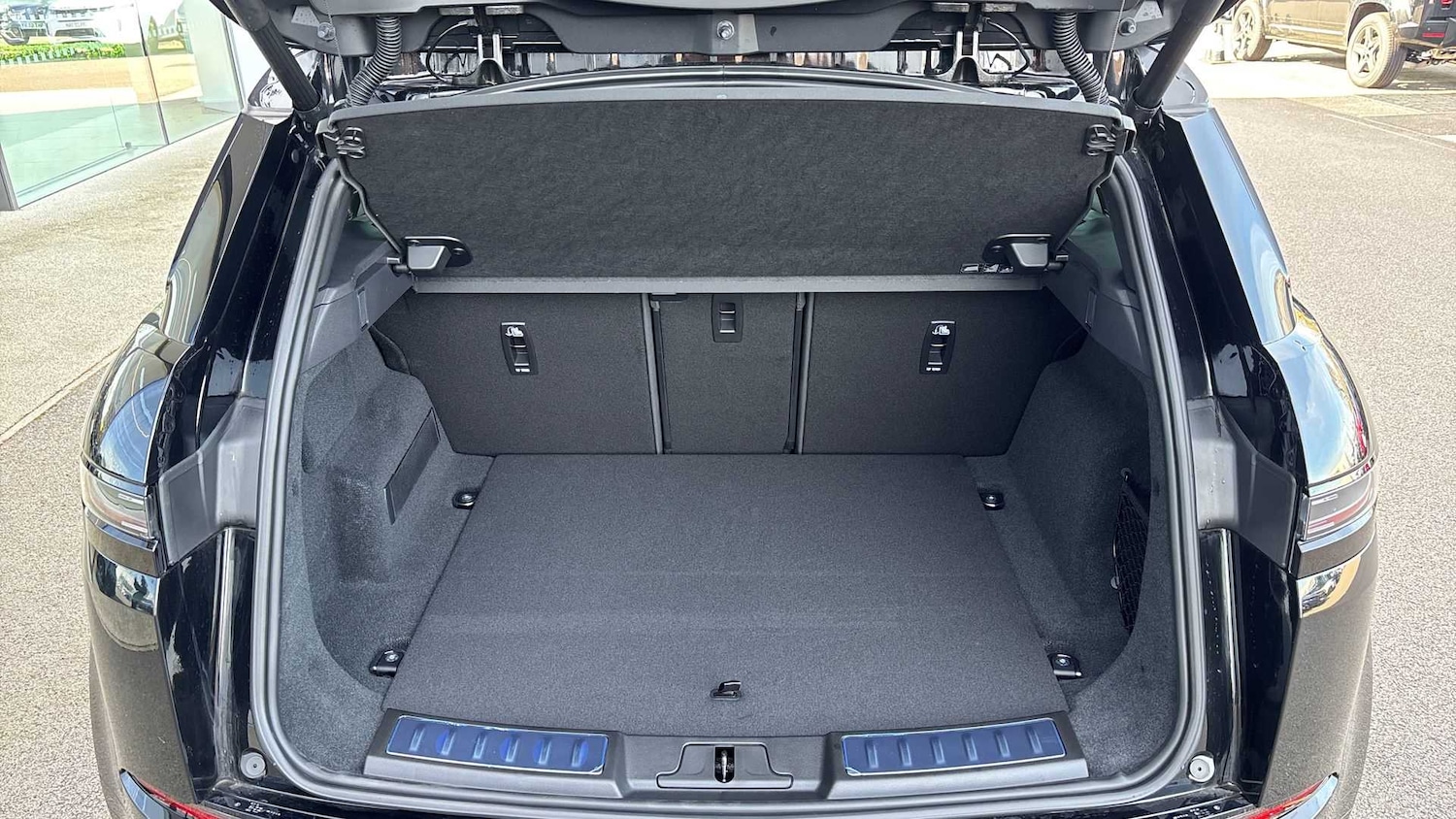 Used Land Rover Range Rover Evoque 2025 for sale - 77334078: Photo 10