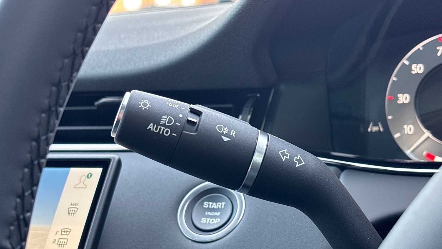 Used Land Rover Range Rover Evoque 2025 for sale - 77334078: Photo 35