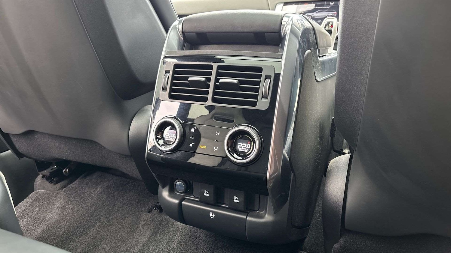 Used Land Rover Range Rover Sport 2018 for sale - 76718053: Photo 18