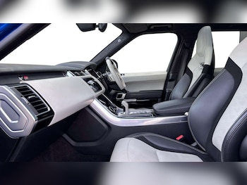 Used Land Rover Range Rover Sport 2018 for sale - 76718053: Photo