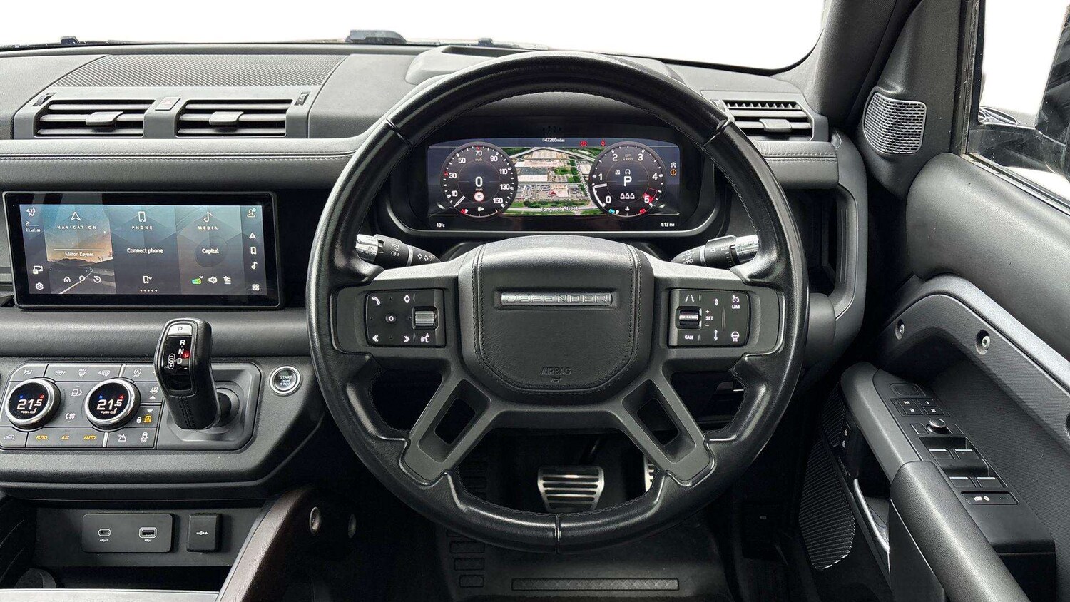 Used Land Rover Defender 2021 for sale - 77674730: Photo 15