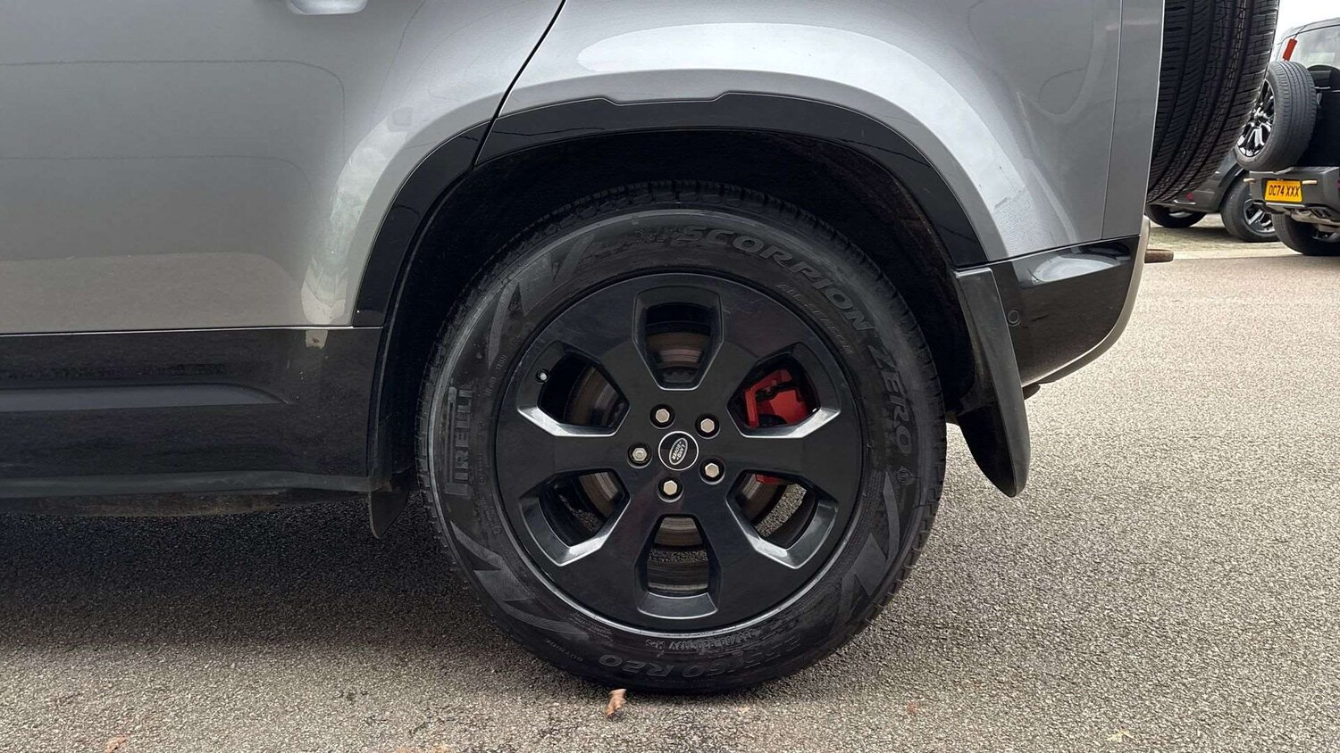 Used Land Rover Defender 2021 for sale - 77674730: Photo 31