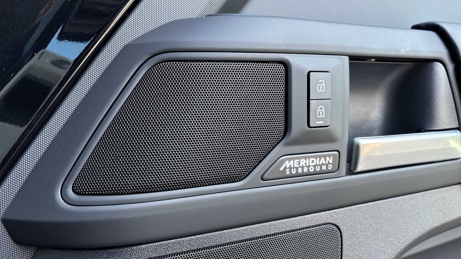 Used Land Rover Defender 2025 for sale - 76459855: Photo 32