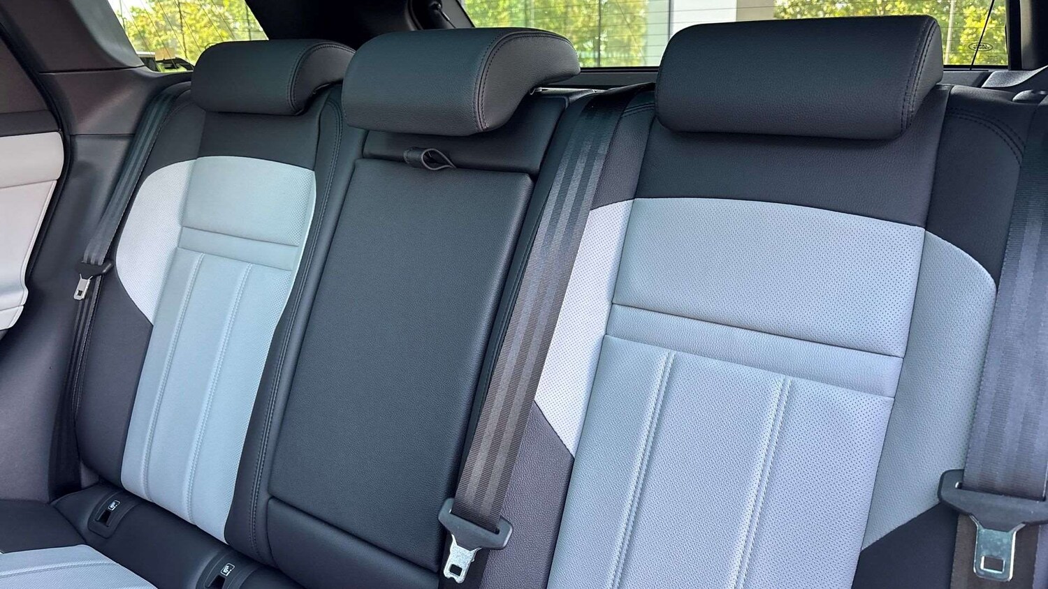 Used Land Rover Range Rover Evoque 2025 for sale - 77526862: Photo 26