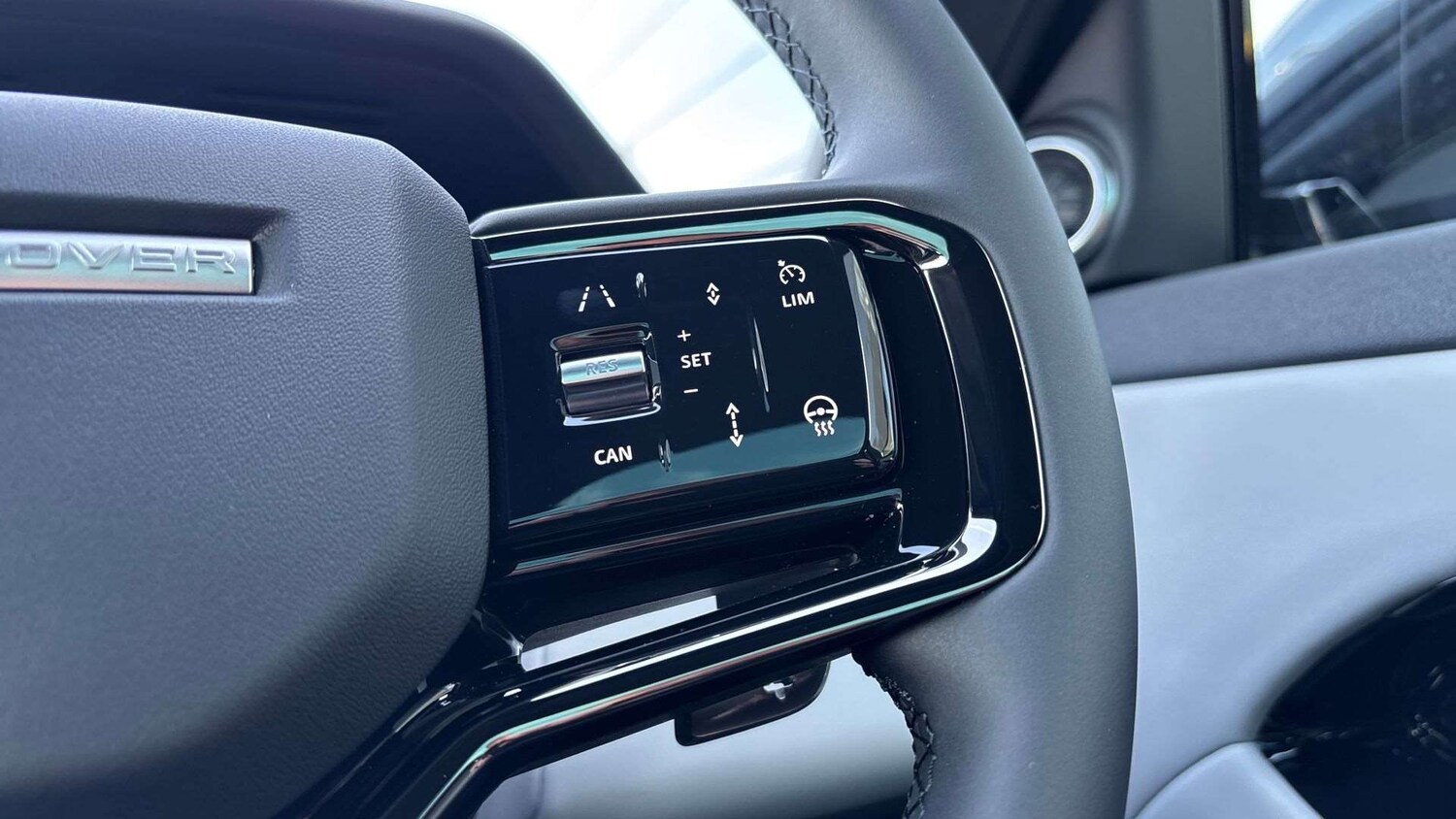 Used Land Rover Range Rover Evoque 2025 for sale - 77526862: Photo 31