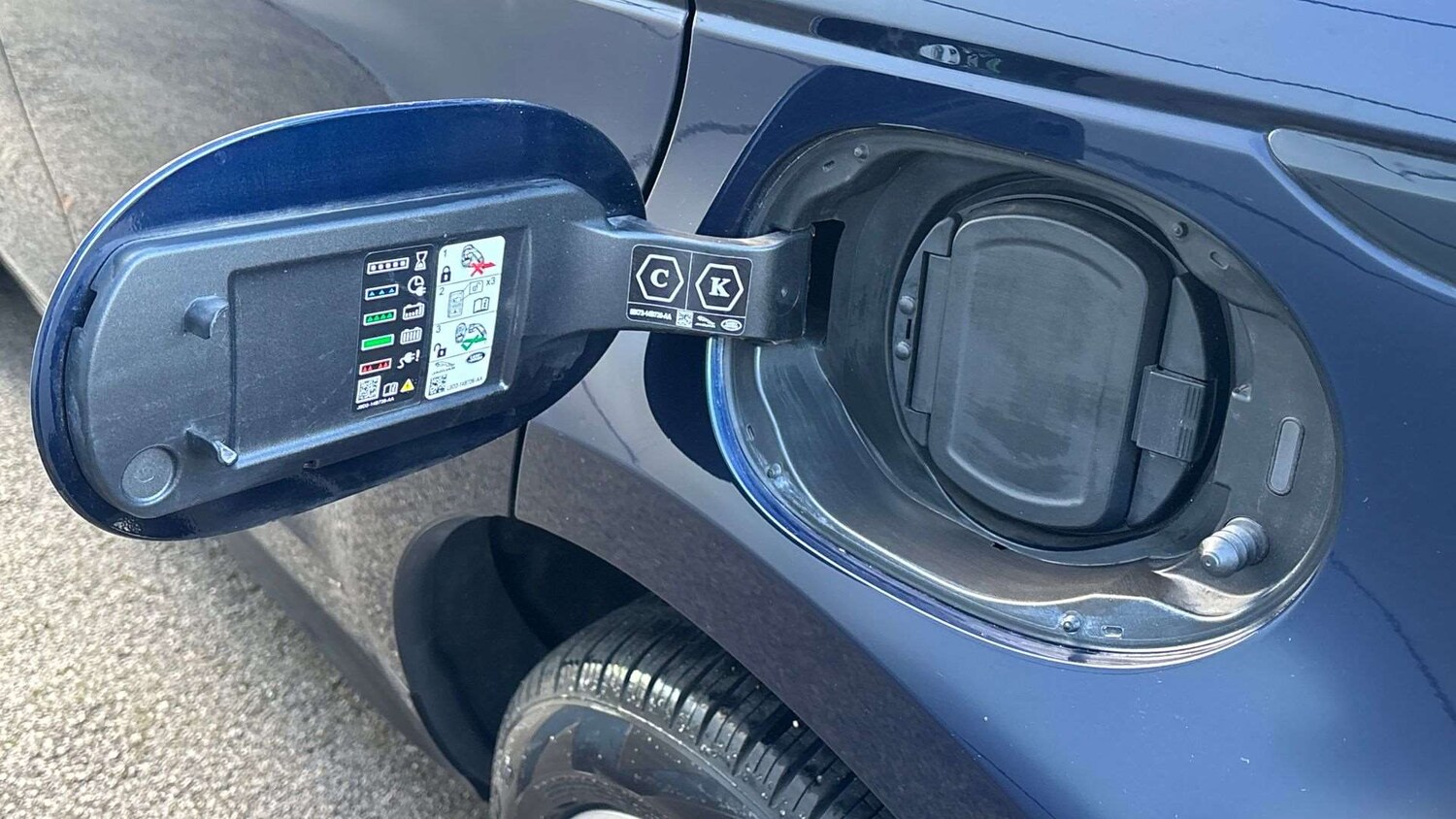 Used Land Rover Range Rover Evoque 2023 for sale - 77099623: Photo 33