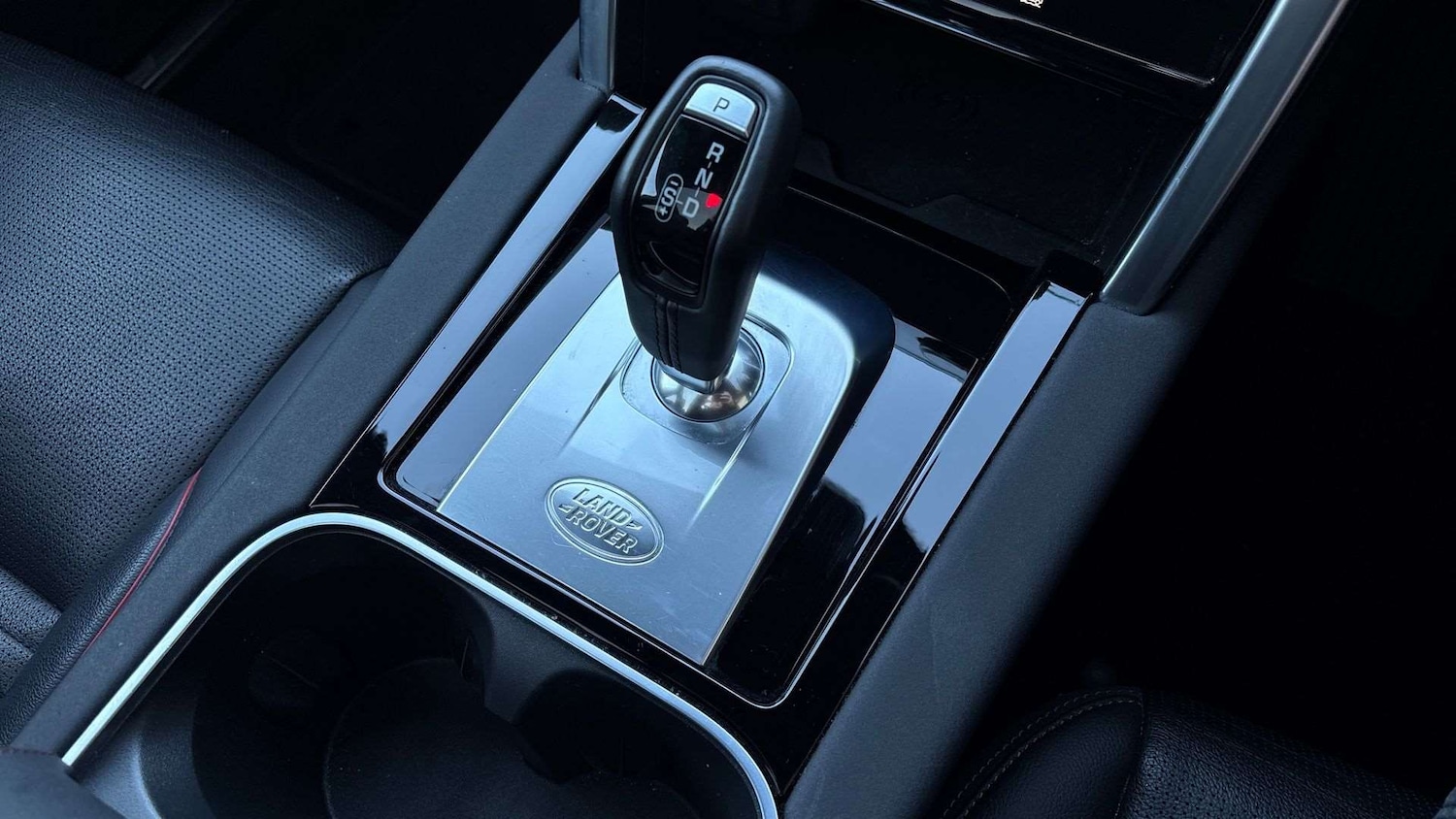 Used Land Rover Discovery Sport 2023 for sale - 77032130: Photo 13