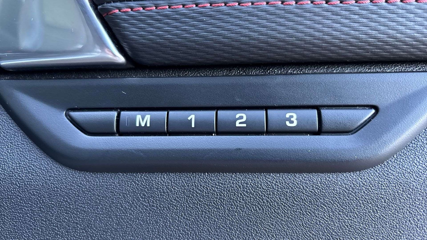 Used Land Rover Discovery Sport 2023 for sale - 77032130: Photo 25