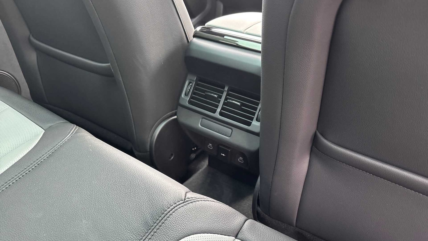 Used Land Rover Range Rover Evoque 2025 for sale - 76460680: Photo 18