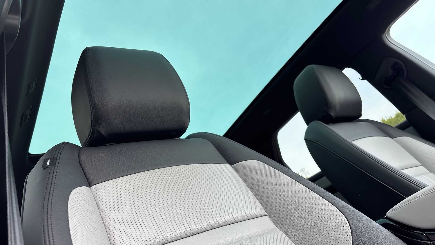 Used Land Rover Range Rover Evoque 2025 for sale - 76460680: Photo 27