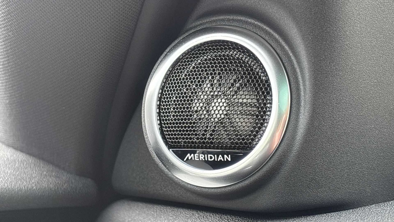 Used Land Rover Range Rover Evoque 2025 for sale - 76460680: Photo 33