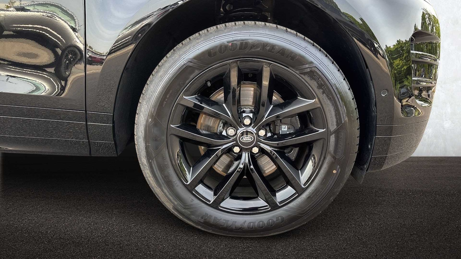 Used Land Rover Range Rover Evoque 2025 for sale - 76460680: Photo 8