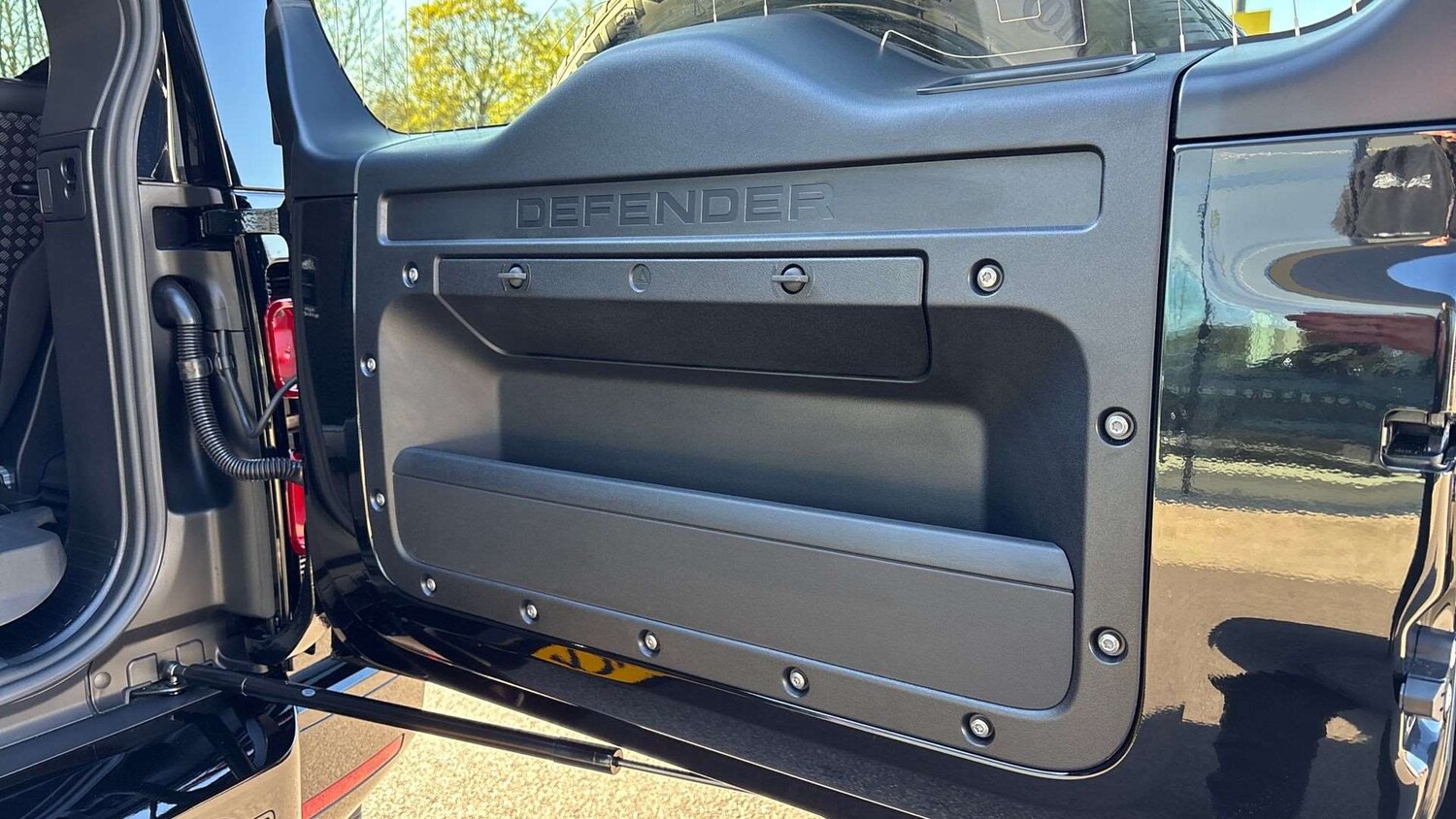 Used Land Rover Defender 2025 for sale - 77928701: Photo 21