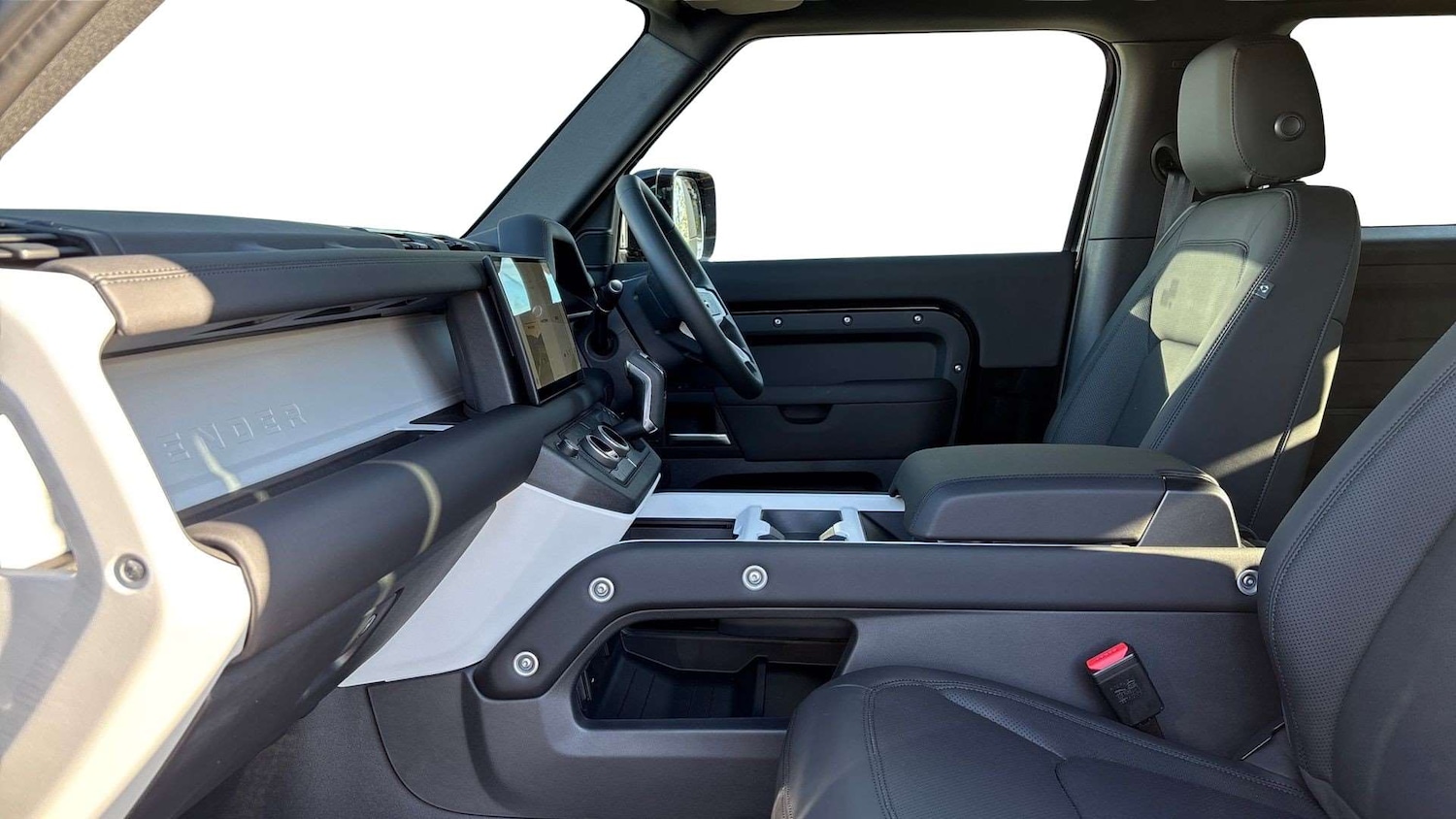 Used Land Rover Defender 2025 for sale - 77928701: Photo 3