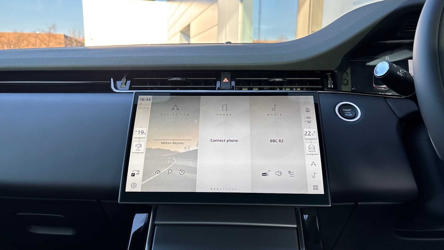 Used Land Rover Range Rover Evoque 2025 for sale - 76459995: Photo 14