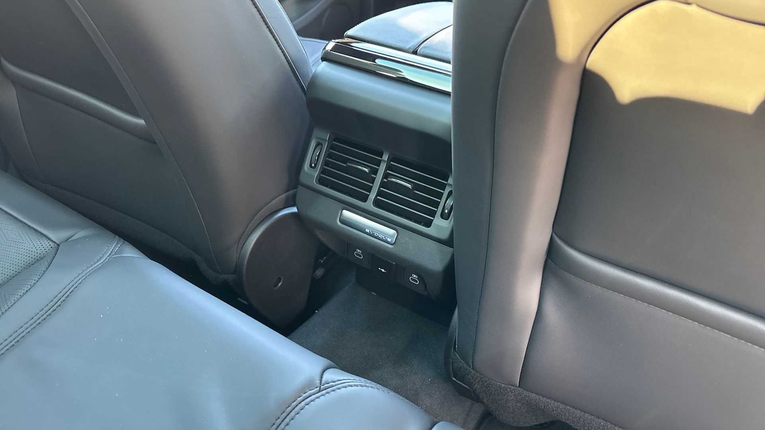 Used Land Rover Range Rover Evoque 2025 for sale - 76459995: Photo 18