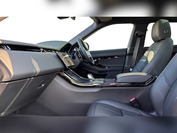 Used Land Rover Range Rover Evoque 2025 for sale - 76459995: Photo